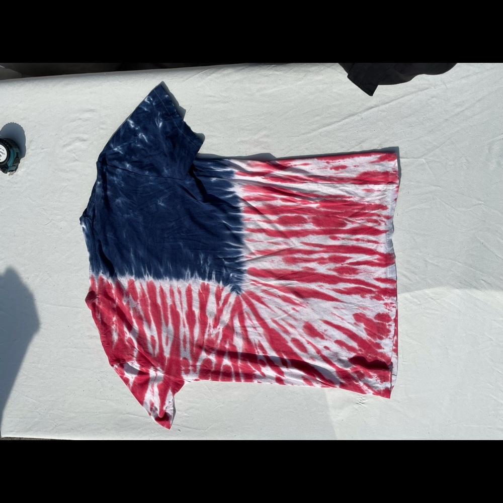 Gap USA tie dye shirt size M